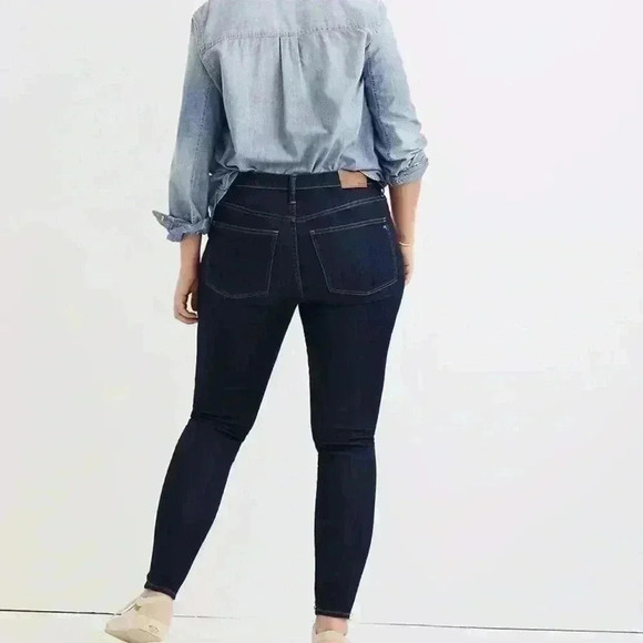 Madewell  9" Mid-Rise Skinny Jeans in Larkspur Wash: TENCEL™ sz 36t or 22 - Picture 4 of 11